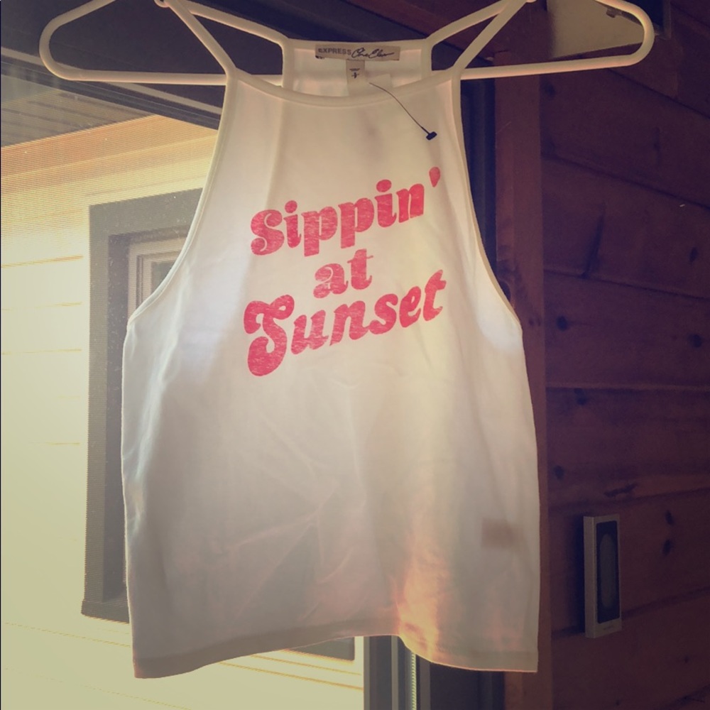 “Sippin at sunset” crop top 🍹